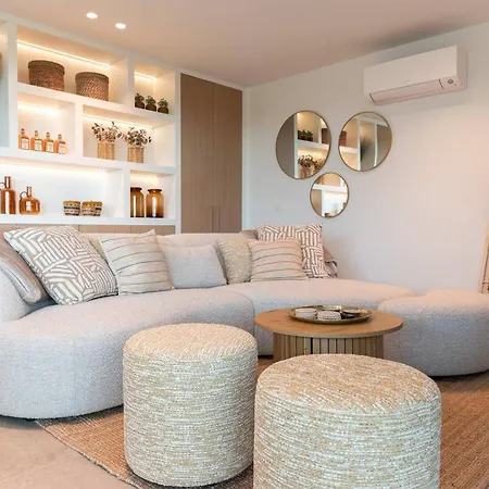 Superior Duplex With 2 Bedrooms شقة *
